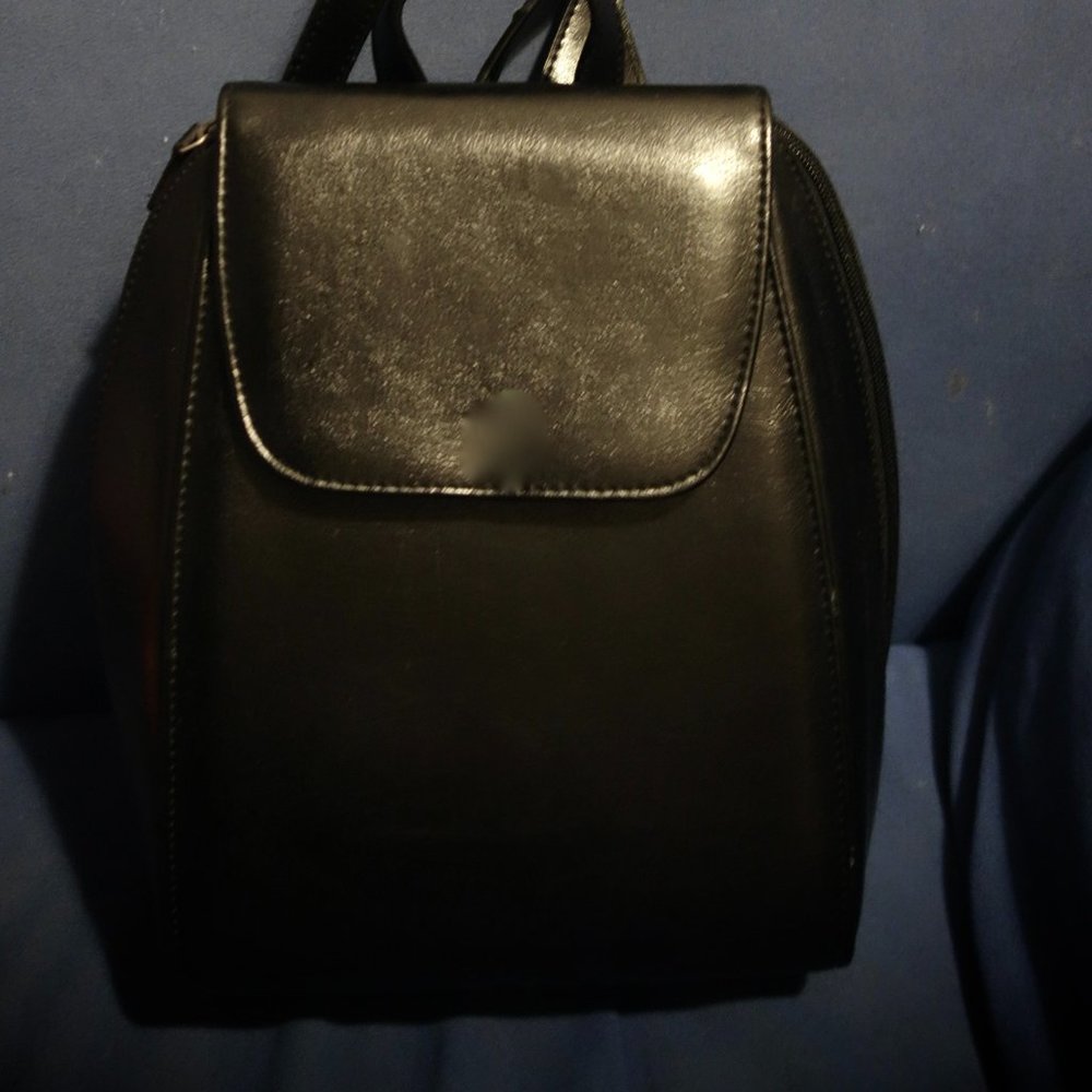 Black Fashion Mini-Backpack